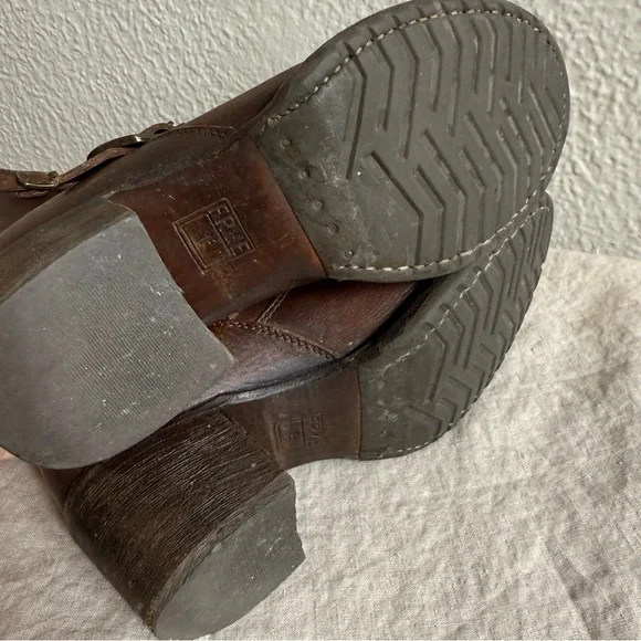 Frye Vera Heeled Boots - Picture 10 of 12